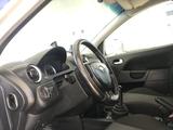 Ford Fiesta 2005 года за 1 750 000 тг. в Усть-Каменогорск – фото 2