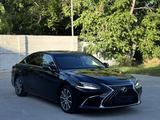 Lexus ES 350 2019 года за 22 000 000 тг. в Алматы – фото 3