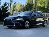 Lexus ES 350 2019 года за 22 000 000 тг. в Алматы – фото 2