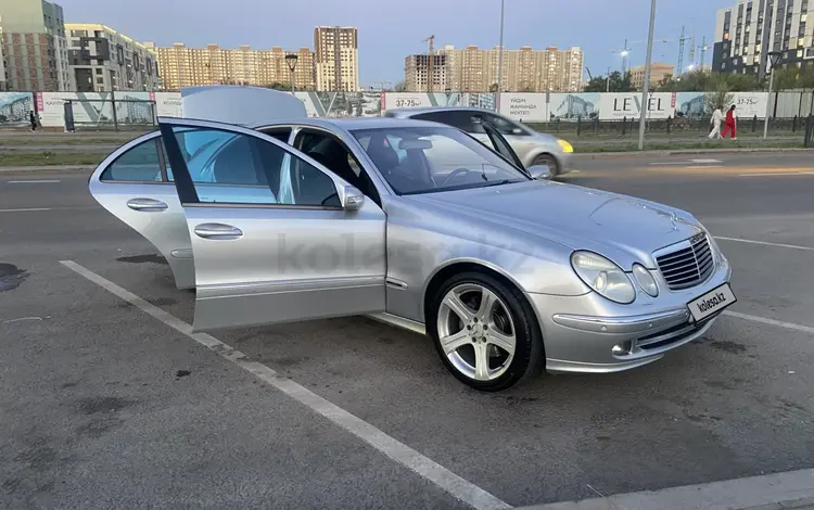 Mercedes-Benz E 320 2002 года за 5 900 000 тг. в Астана