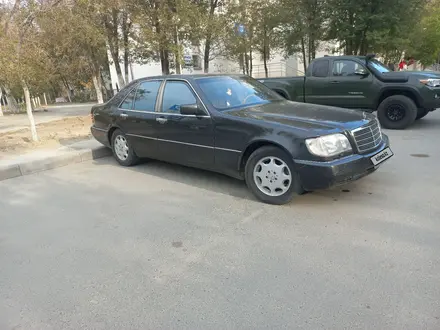 Mercedes-Benz S 300 1992 года за 3 100 000 тг. в Атырау