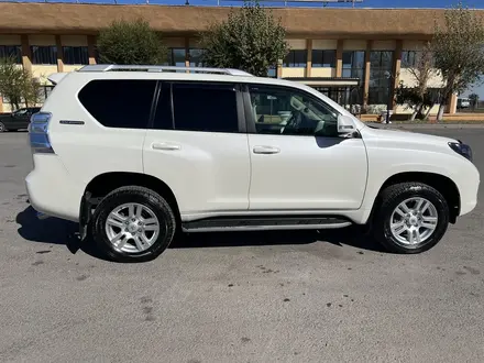 Toyota Land Cruiser Prado 2011 года за 21 500 000 тг. в Караганда – фото 8