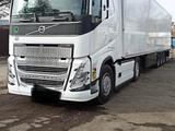 Volvo  FH 2023 года за 60 000 000 тг. в Алматы