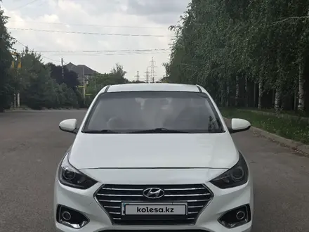 Hyundai Accent 2018 года за 6 000 000 тг. в Алматы