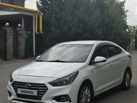 Hyundai Accent 2018 года за 6 000 000 тг. в Алматы – фото 2