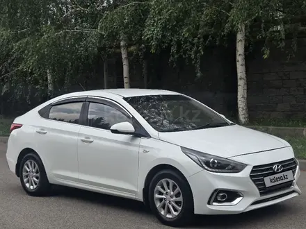 Hyundai Accent 2018 года за 6 000 000 тг. в Алматы – фото 3