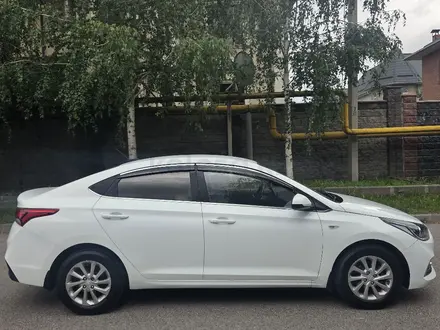 Hyundai Accent 2018 года за 6 000 000 тг. в Алматы – фото 4