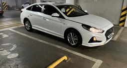 Hyundai Sonata 2019 годаfor9 900 000 тг. в Алматы – фото 3