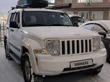 Jeep Cherokee 2011 года за 7 900 000 тг. в Актау