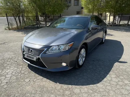 Lexus ES 300h 2012 года за 7 200 000 тг. в Атырау – фото 4