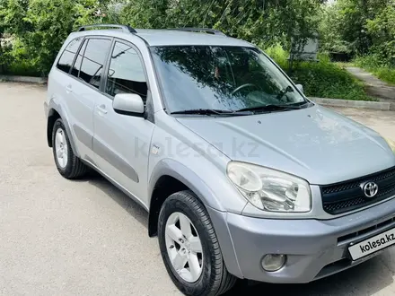 Toyota RAV4 2004 года за 5 599 999 тг. в Алматы – фото 2