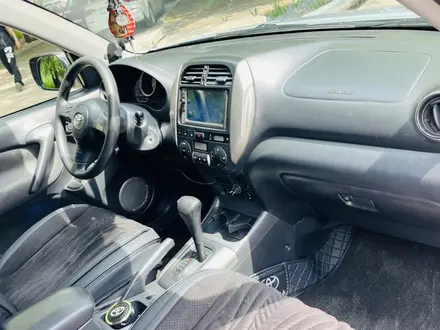 Toyota RAV4 2004 года за 5 599 999 тг. в Алматы – фото 10