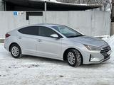 Hyundai Elantra 2018 года за 5 000 000 тг. в Актобе – фото 3