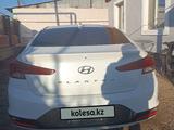 Hyundai Elantra 2019 годаүшін8 200 000 тг. в Алматы – фото 2