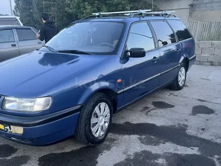 Volkswagen Passat 1994 года за 2 800 000 тг. в Тараз – фото 2