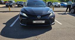 Toyota Camry 2021 года за 12 500 000 тг. в Алматы