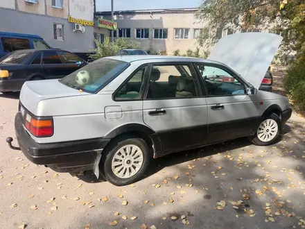 Volkswagen Passat 1992 года за 900 000 тг. в Экибастуз – фото 3