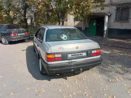 Volkswagen Passat 1992 года за 900 000 тг. в Экибастуз – фото 5