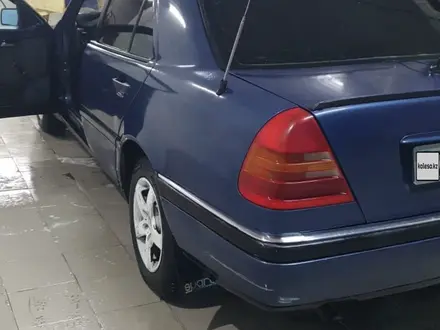 Mercedes-Benz C 180 1993 года за 1 400 000 тг. в Петропавловск – фото 5