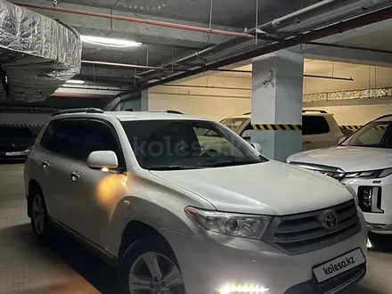 Toyota Highlander 2012 года за 12 700 000 тг. в Алматы – фото 2