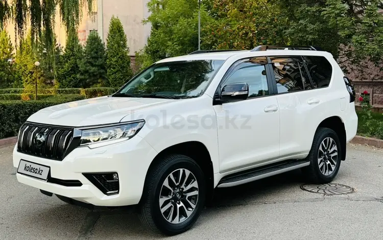 Toyota Land Cruiser Prado 2021 года за 25 950 000 тг. в Алматы