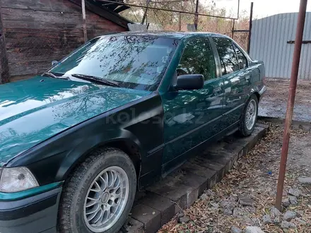 BMW 318 1994 года за 1 800 000 тг. в Уральск – фото 12