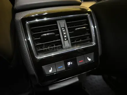 Skoda Superb 2018 года за 11 000 000 тг. в Алматы – фото 19