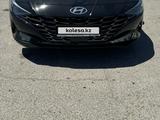 Hyundai Elantra 2023 годаүшін11 900 000 тг. в Актау