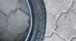 Шины Pirelli Centurato R7 89V за 35 000 тг. в Темиртау – фото 2