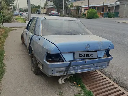 Mercedes-Benz E 280 1995 года за 325 000 тг. в Шымкент