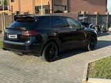 Porsche Cayenne 2015 года за 14 000 000 тг. в Астана
