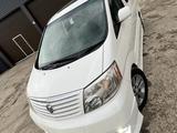 Toyota Alphard 2005 года за 5 150 000 тг. в Уральск