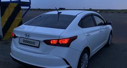 Hyundai Accent 2020 года за 4 850 000 тг. в Астана – фото 2