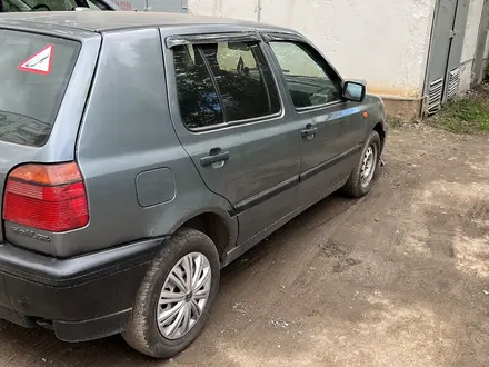 Volkswagen Golf 1992 года за 1 450 000 тг. в Экибастуз – фото 3