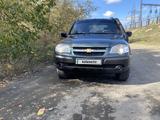 Chevrolet Niva 2013 года за 4 600 000 тг. в Семей – фото 3