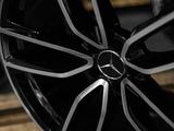 MERCEDES AMG R22 (РАЗНОШИРОКИЕ) 5x112 9.5J/10.5J за 650 000 тг. в Алматы – фото 2