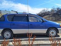 Toyota Ipsum 1996 года за 2 700 000 тг. в Алматы