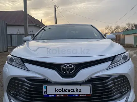 Toyota Camry 2018 годаүшін16 500 000 тг. в Байконыр – фото 9