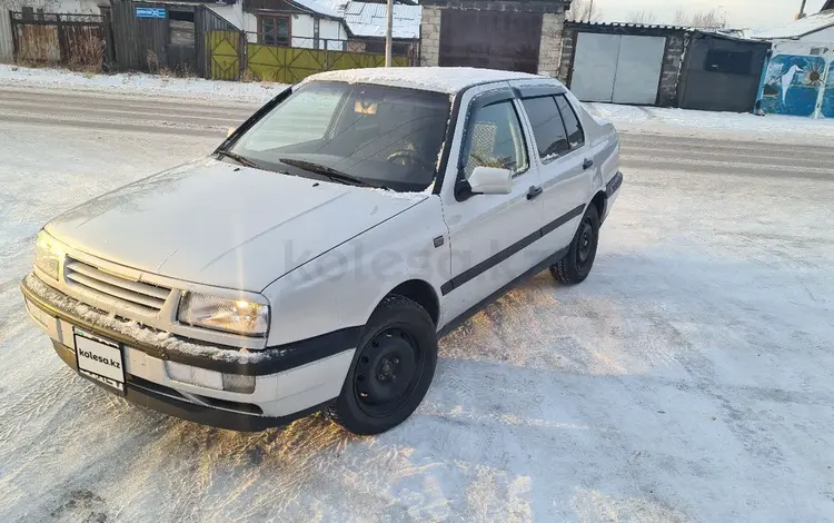 Volkswagen Vento 1993 года за 1 680 000 тг. в Караганда