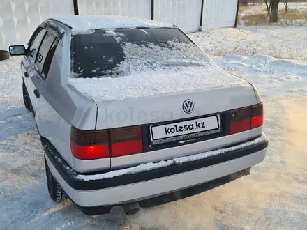 Volkswagen Vento 1993 года за 1 680 000 тг. в Караганда – фото 5