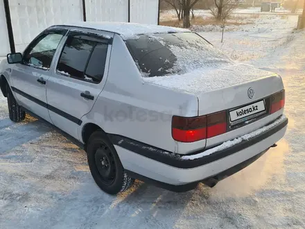 Volkswagen Vento 1993 года за 1 680 000 тг. в Караганда – фото 8