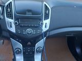Chevrolet Cruze 2013 года за 2 800 000 тг. в Шымкент – фото 3