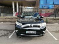 Toyota Highlander 2013 года за 14 500 000 тг. в Астана