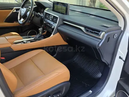Lexus RX 300 2022 года за 28 000 000 тг. в Алматы – фото 15