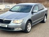 Skoda Superb 2013 годаfor4 800 000 тг. в Усть-Каменогорск – фото 3