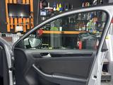 Volkswagen Jetta 2014 года за 4 600 000 тг. в Актау – фото 5