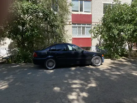 BMW 318 1999 года за 2 500 000 тг. в Уральск – фото 13