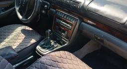 Audi A4 1996 года за 950 000 тг. в Жетысай – фото 5