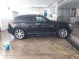 Infiniti FX45 2004 годаүшін4 899 990 тг. в Алматы – фото 4