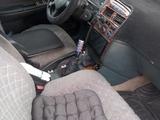 Toyota Avensis 1997 года за 2 000 000 тг. в Талдыкорган – фото 2